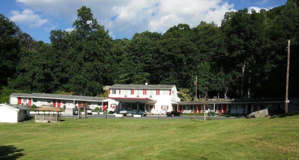 Colony House Motel Waynesboro Bagian luar foto